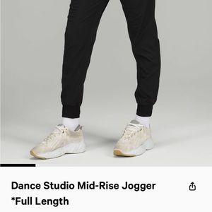Lululemon - Dance Studio Mid-Rise Full Length Joggers